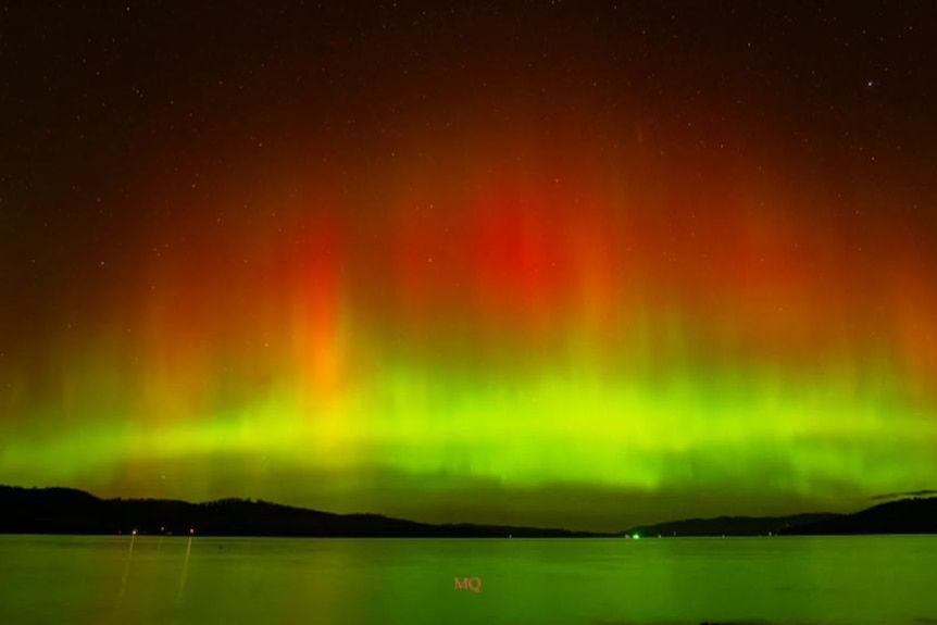 Time lapse of Aurora Australis captured in Tasmania