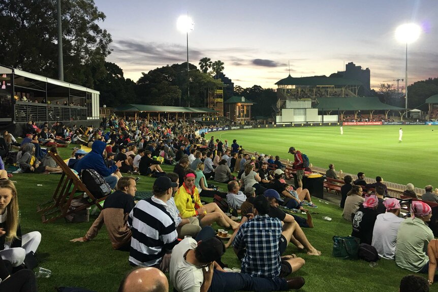 Crowds watch day two of the Women's Ashes Test at North Sydney Oval.