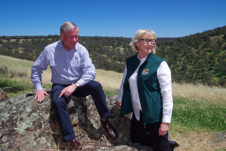 Premier Colin Barnett and Perth Zoo chief executive Susan Hunt look over the site of the proposed open range zoo.