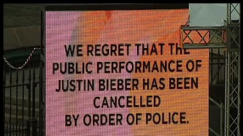 Sign says Justin Bieber concert cancelled