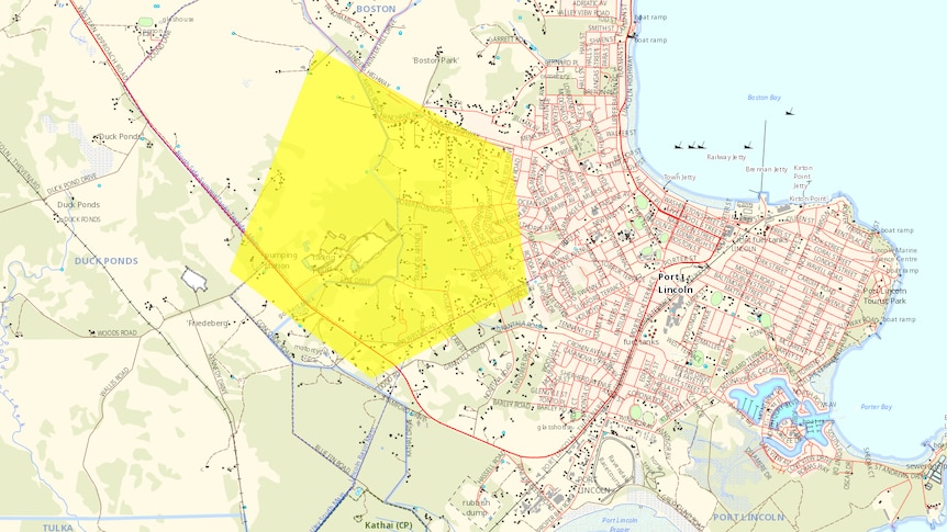 A map of Port Lincoln with a yellow section showing where a bushfire is burning