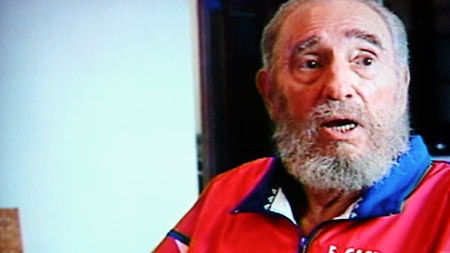 Cuban TV has aired the first images of Fidel Castro issued in six weeks.