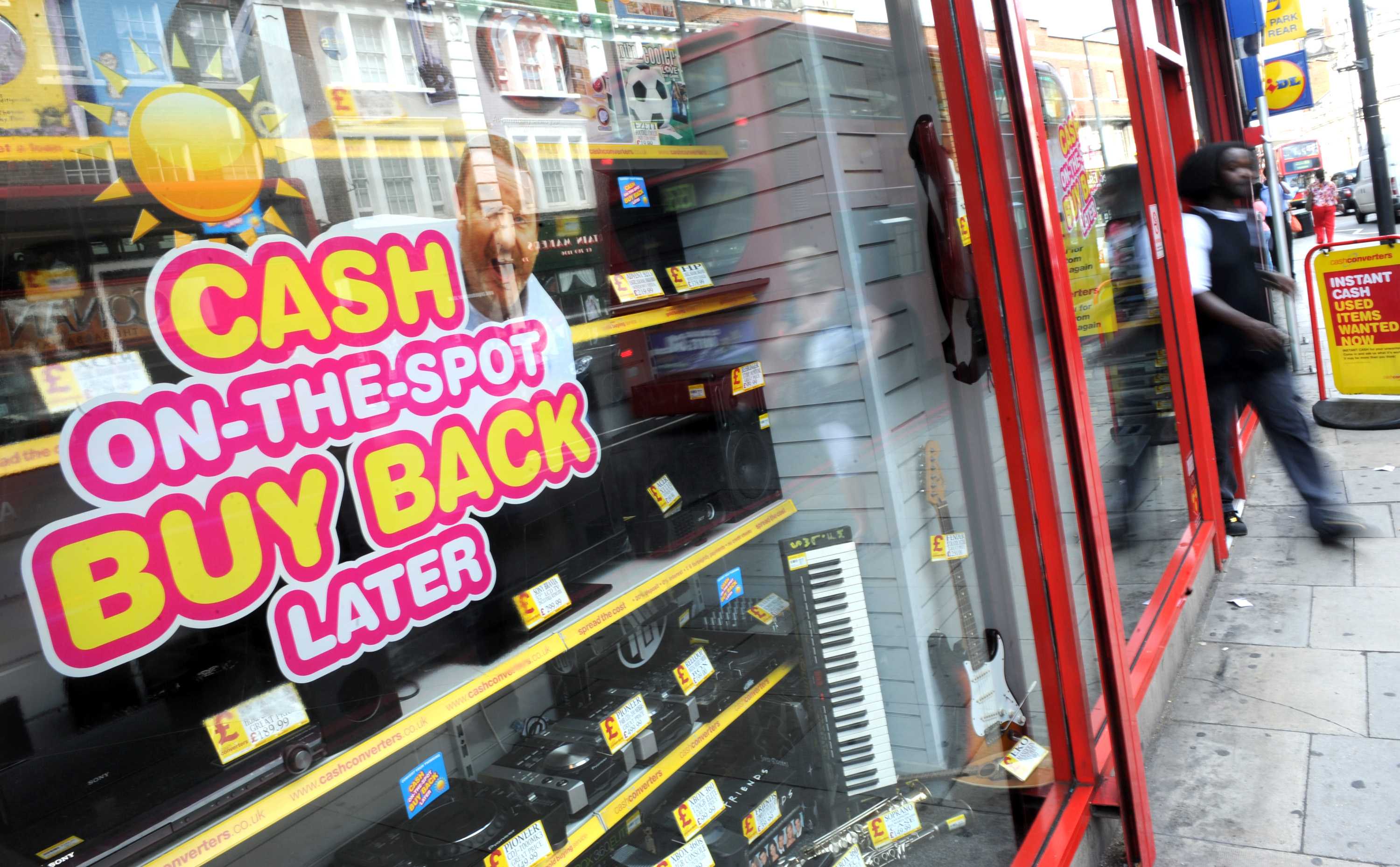 does wells fargo offer payday loans