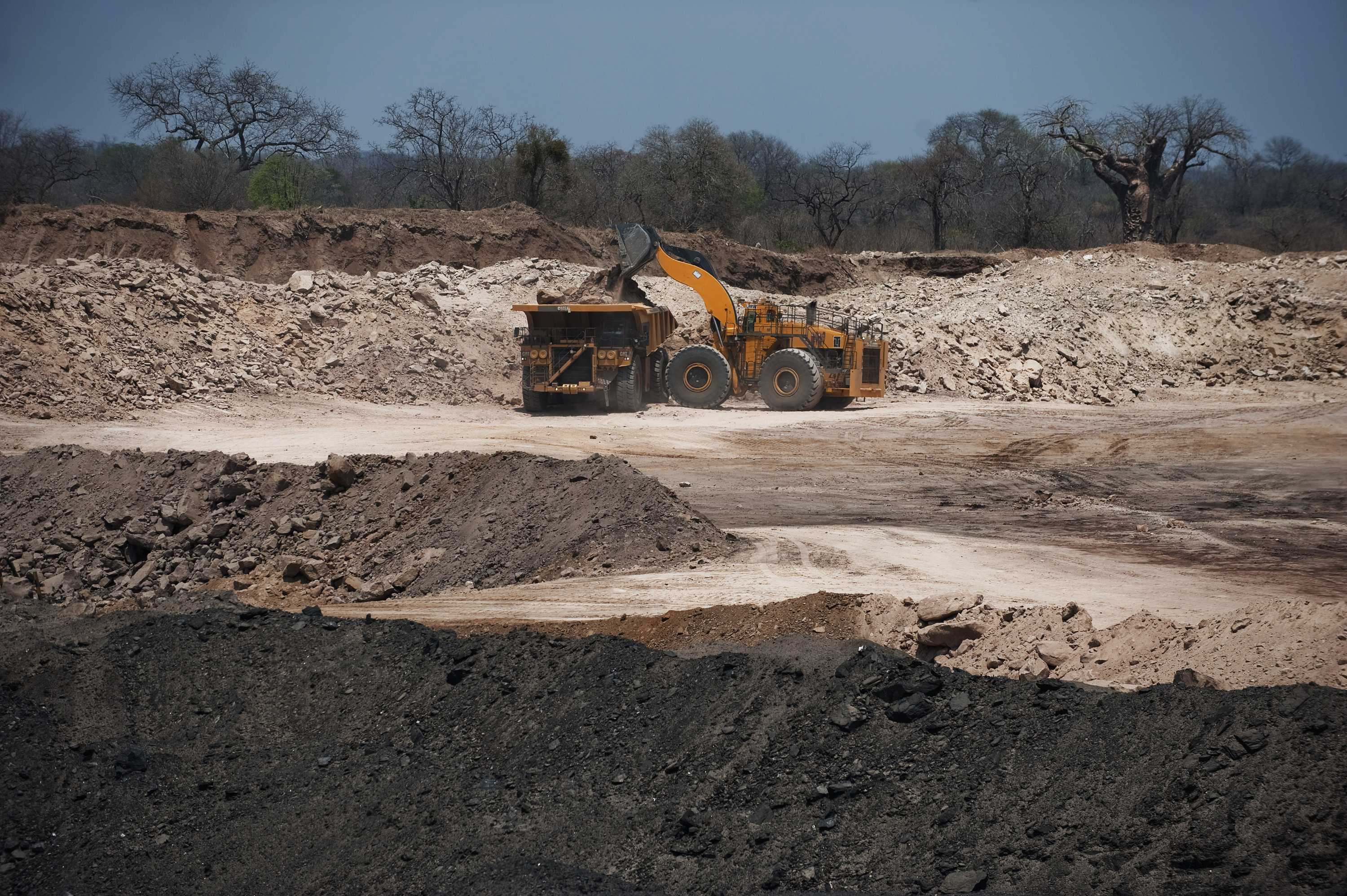 Tougher standards to fight corruption in the resources industry - ABC News
