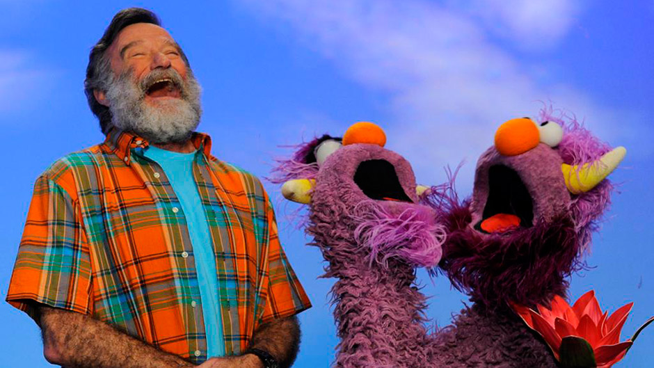 Robin Williams laughs on Sesame Street