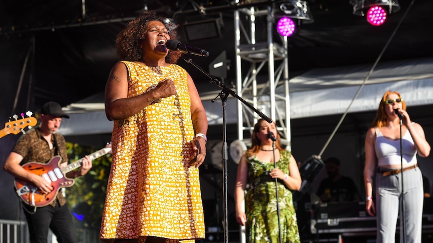 Emma Donovan & The Putbacks live at Womadelaide, 2022