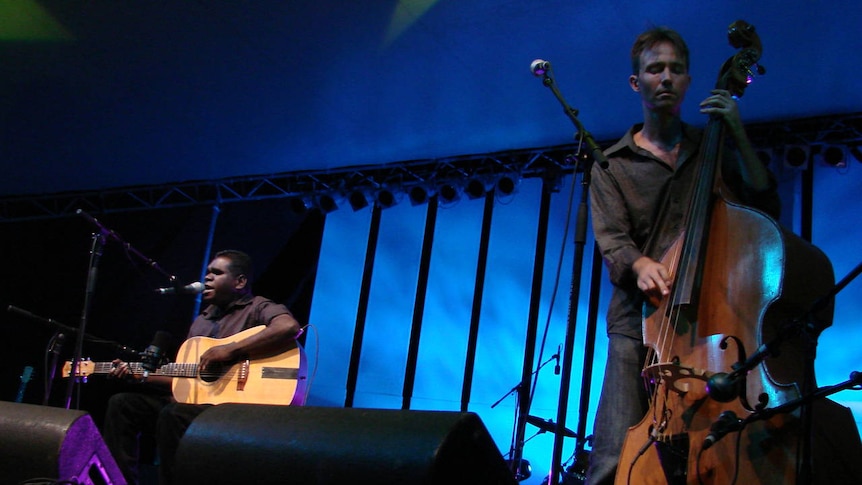 Geoffrey Gurrumul Yunupingu's debut solo album has hit No. 1 on the independent record charts.