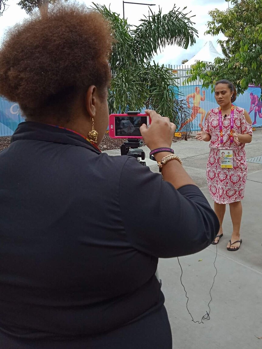 Samoan journalist Iutita Anitelea reporting from the athletes' village on the Gold Coast.