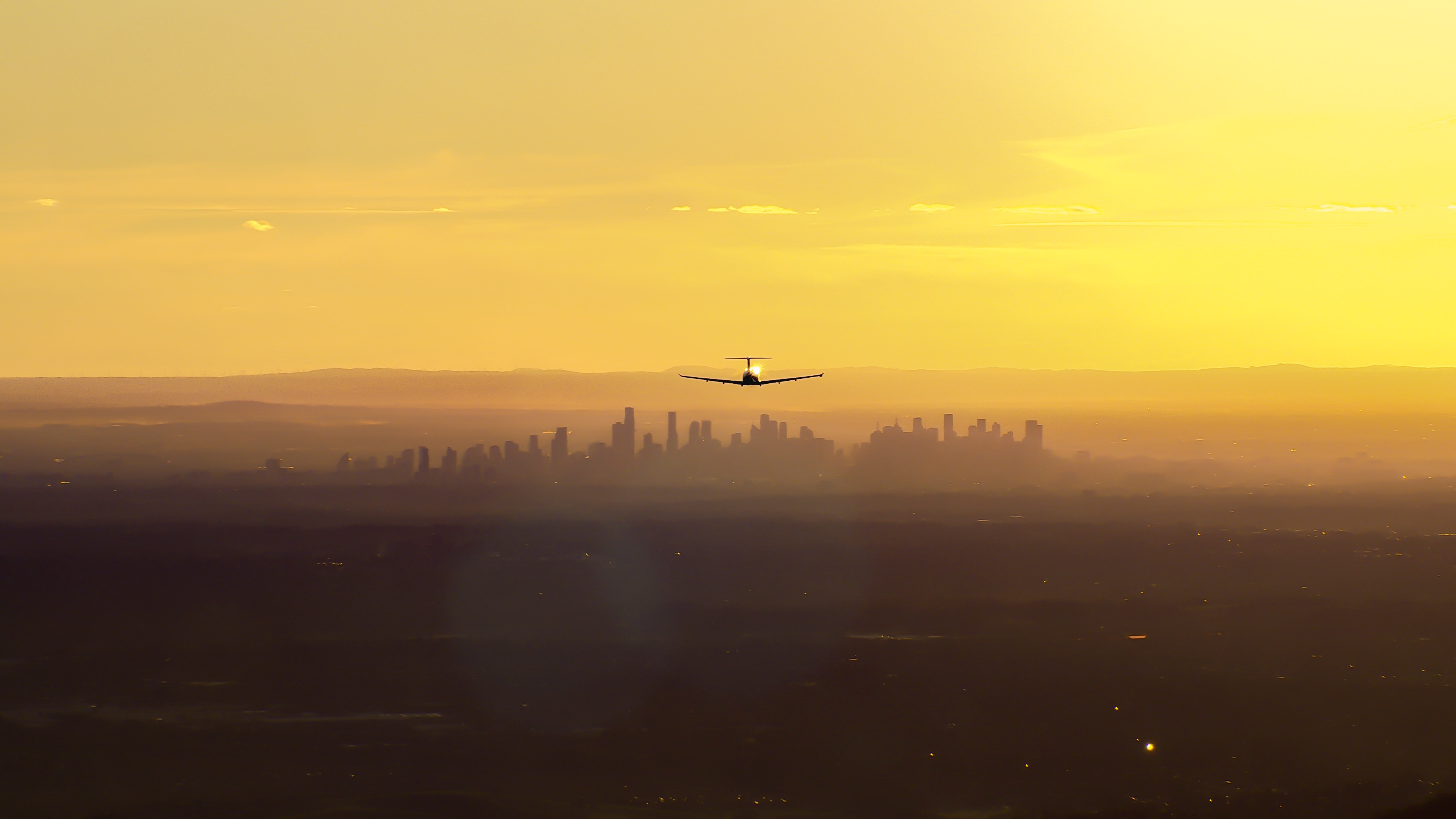 How a raging bushfire is mapped in 'near real time'