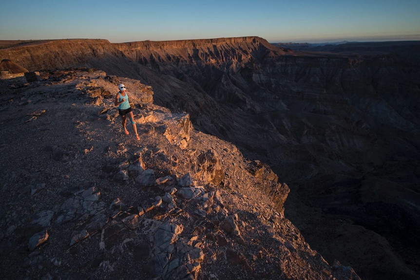 Mina runs South Africa