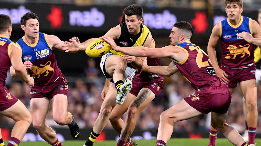 Mises à jour en direct des finales AFL: Brisbane vs Richmond au Gabba, scores et statistiques