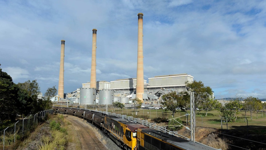 A coal train leaves the Gladstone Power Station.