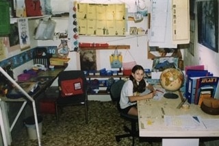 Sharon Lohse daughter in classroom.