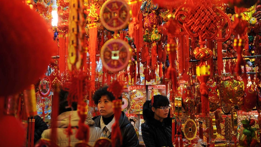 Chinese lanterns at a market in Shanghai