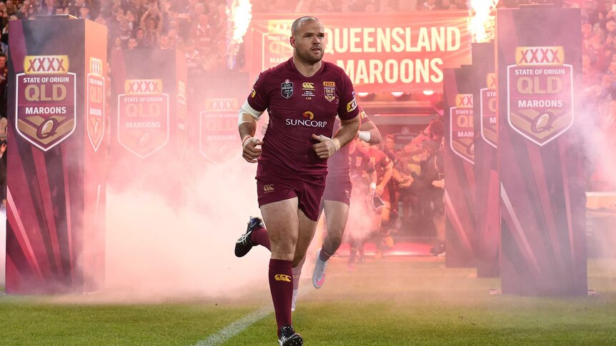 Nate Myles runs out for State of Origin III