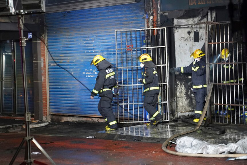 江西商铺火灾已知造成39人丧生。