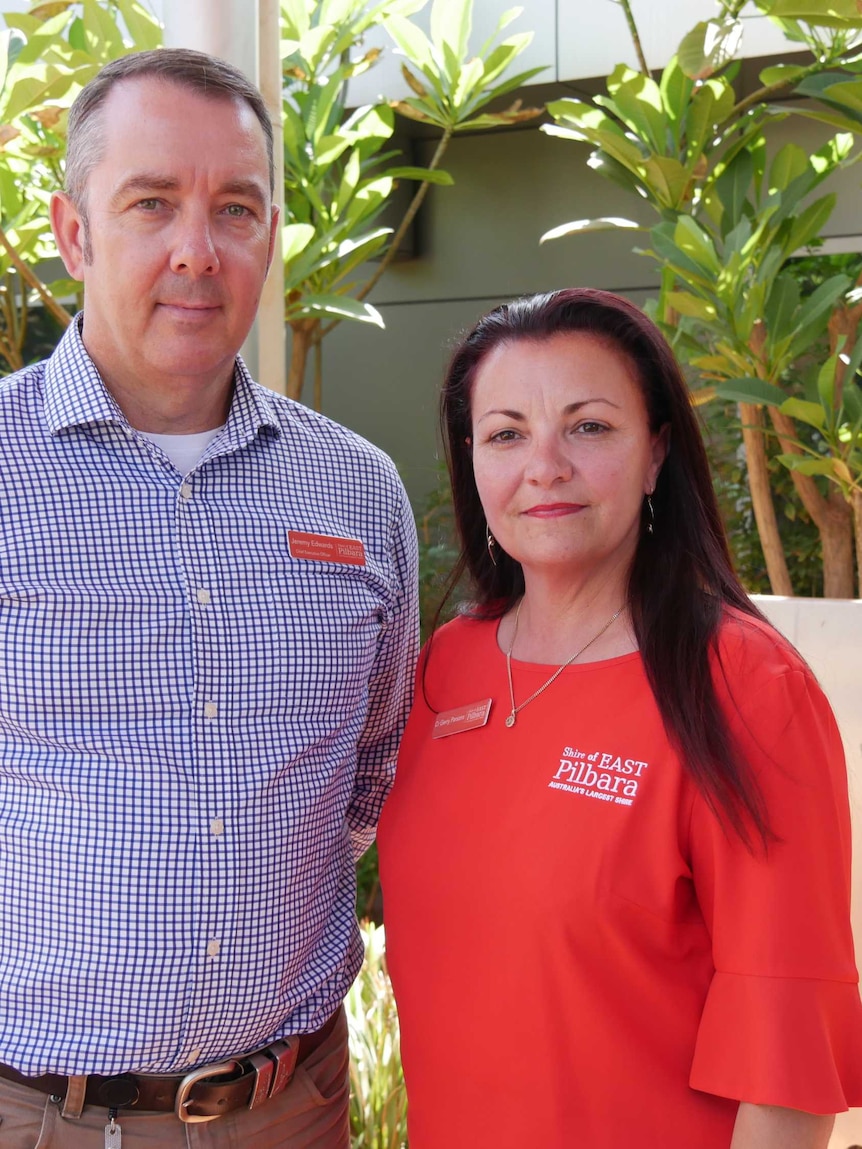 Pictured Shire of East Pilbara CEO Jeremy Edwards and Councillor Gerry Parsons.