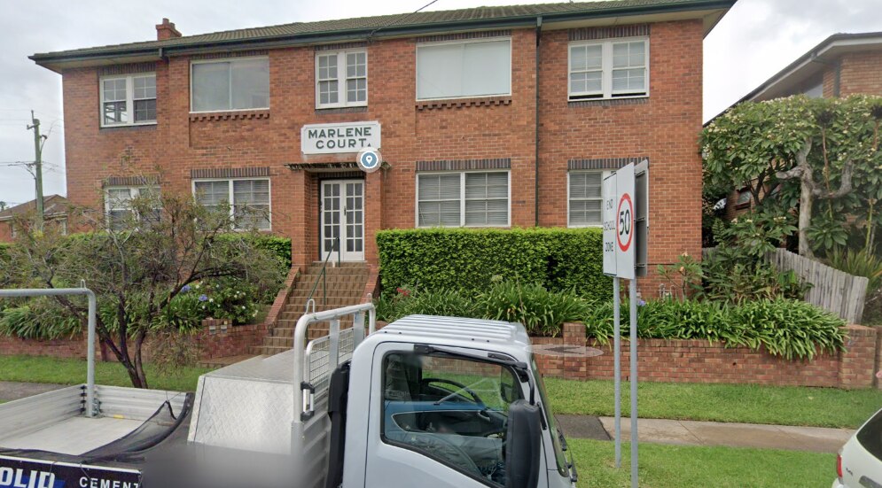 Historic housing block demolition leaves Wollongong residents feeling