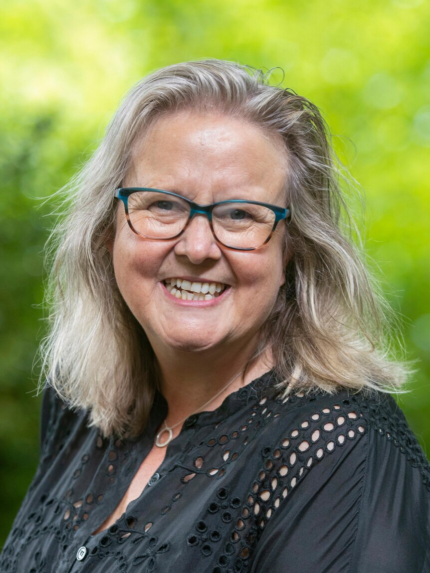 A profile picture of Professor Kay Crossley from La Trobe University.