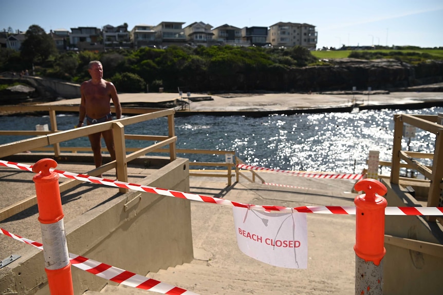 'Beach closed' sign