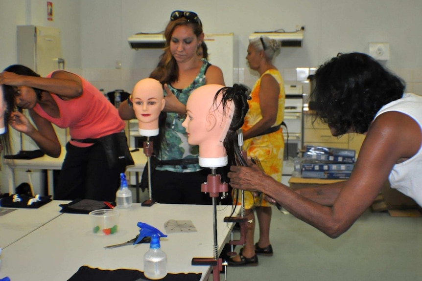 Halls Creek women are being trained as hairdressers.