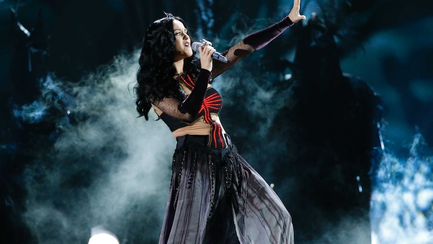 Katy Perry performs Dark Horse at the 56th annual Grammy Awards in Los Angeles, California January 26, 2014. 