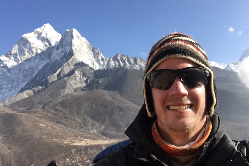 Mount Everest death of Matthew Jones inspires his tour guide to return ...