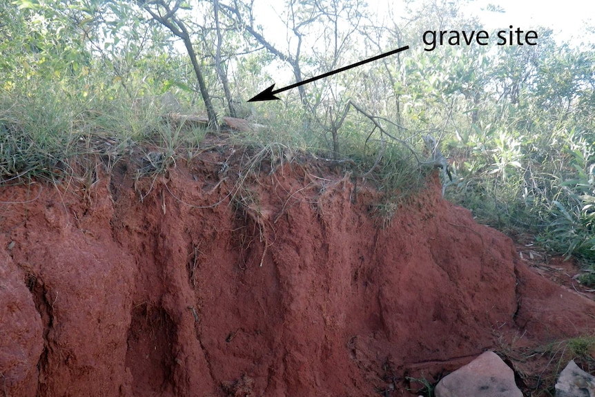 Possible burial site of a Japanese pilot near Roebuck Bay