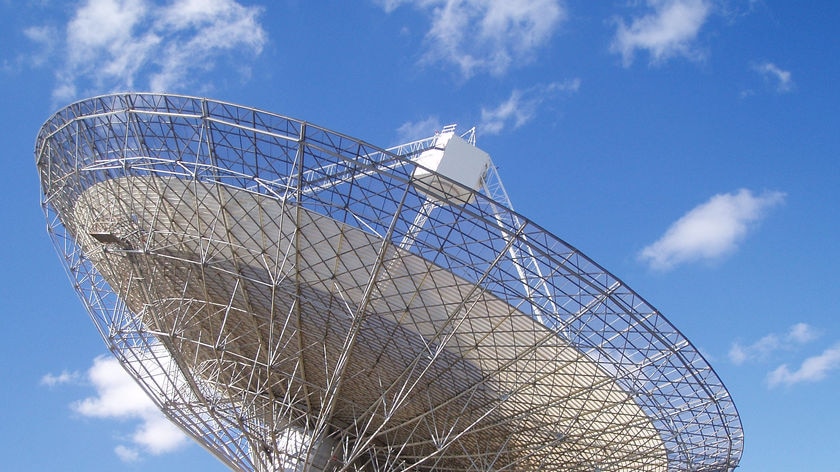 The satellite dish of the Parkes radio telescope