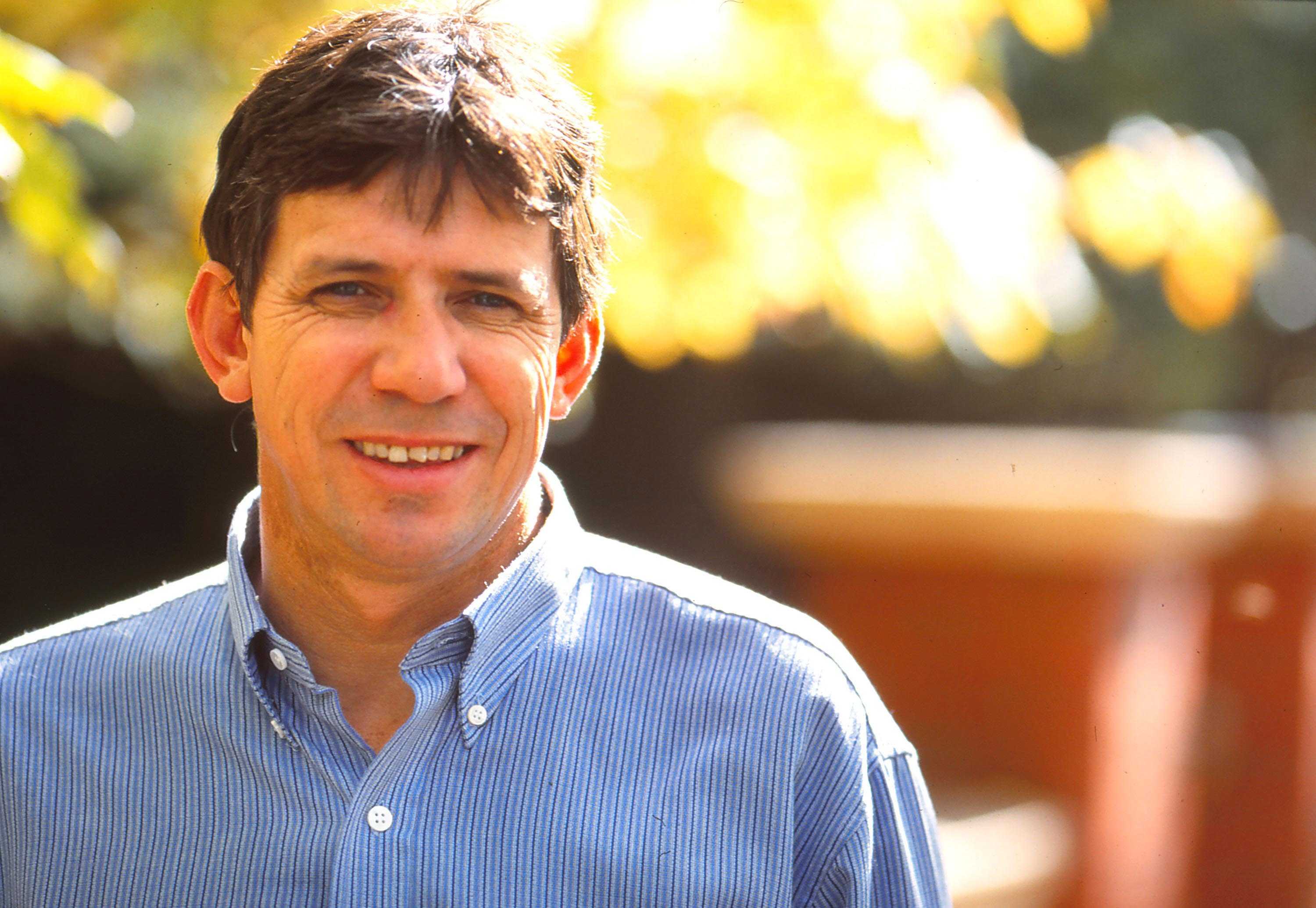 AFL and Melbourne Demons great Robbie Flower dies, aged 59 ABC News