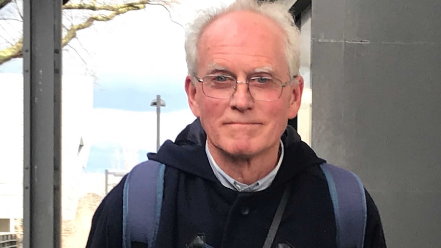 Phillip Douglas Hazeldine leaving the Latrobe Valley County Court