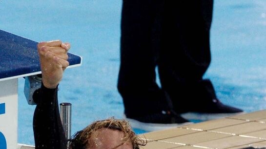 Geoff Huegill hopes Ian Thorpe will join him at the 2012 Olympics.