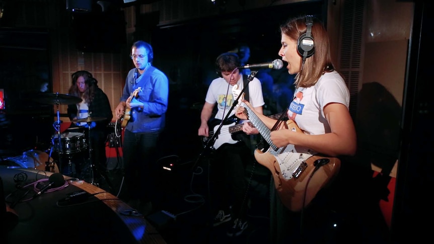 Image of Middle Kids in triple j studio performing a cover