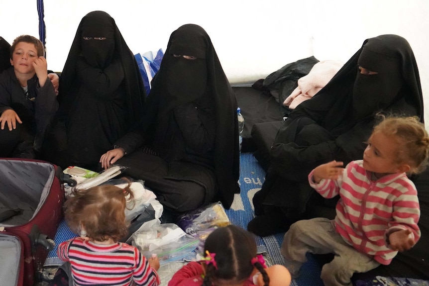 Humzeh, Hoda and Zaynab Sharrouf, Zaynab's children and another Australian woman and her children.