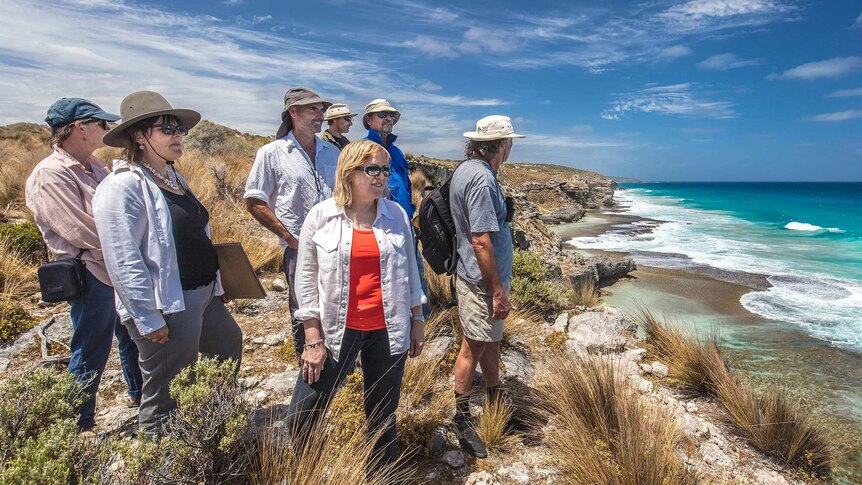 Hazel Wainwright and concerned people on Kangaroo Island