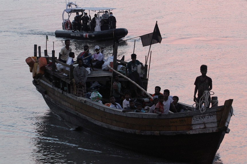 rohingya refugees in a small boat off Langkawai Island in 2018