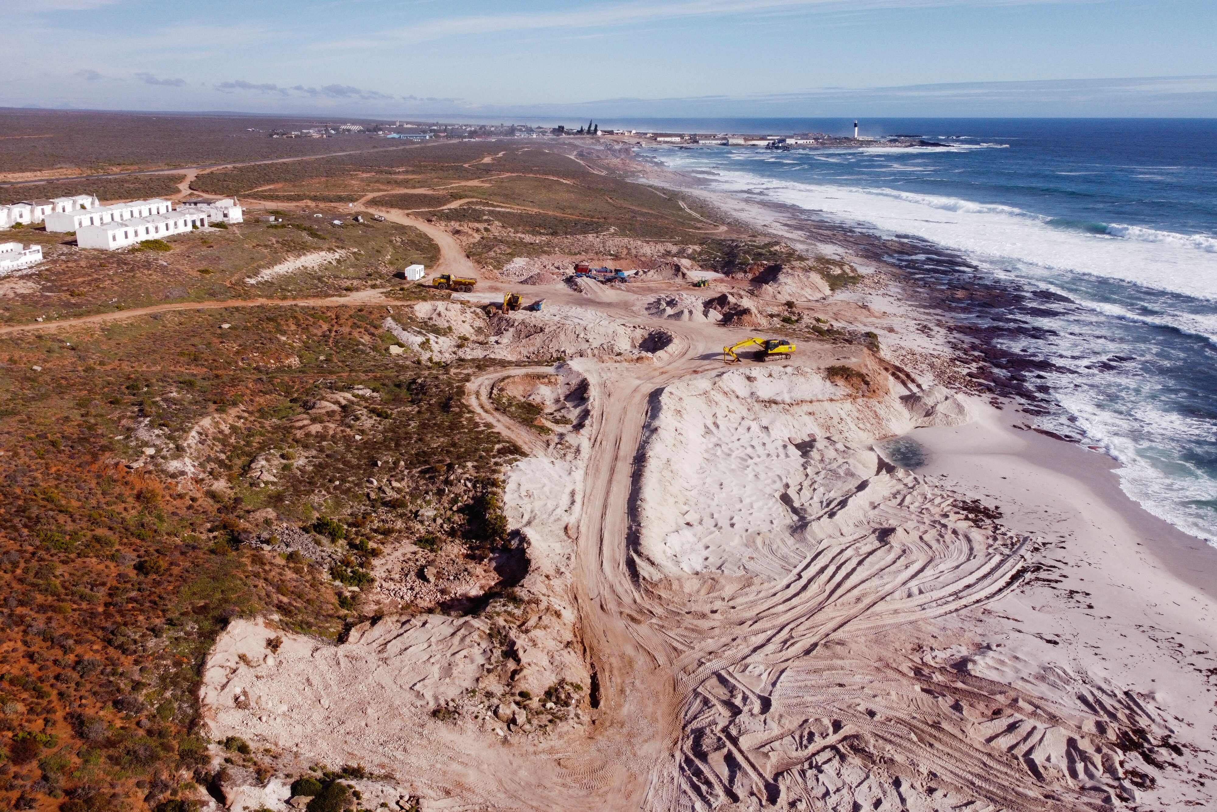 Surfers, miners fight over South Africa's white beaches