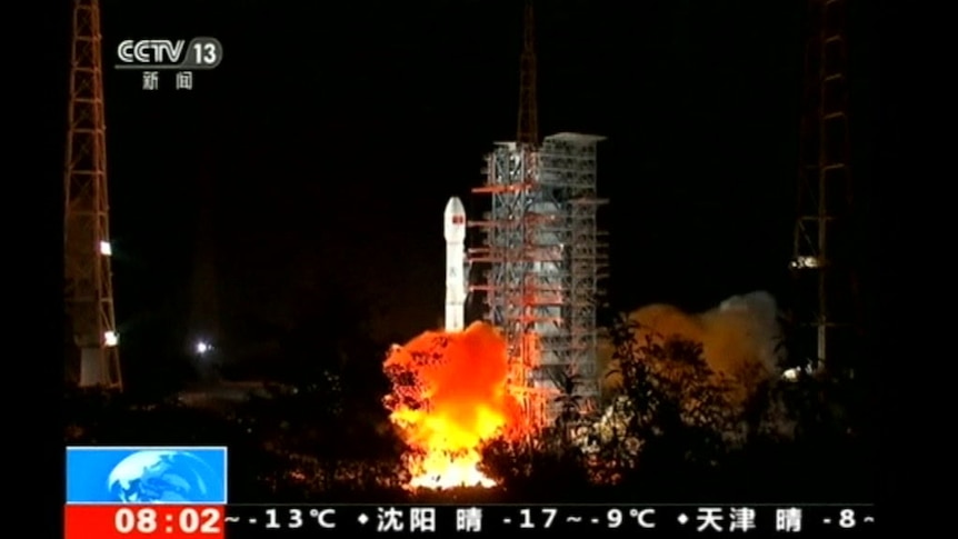 China launches Chang'e-4