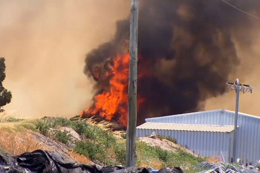 Bullsbrook fire rages