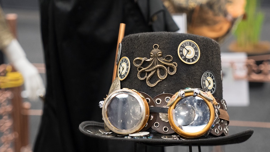 A Steampunk-themed hat created by Paris Chadwick.