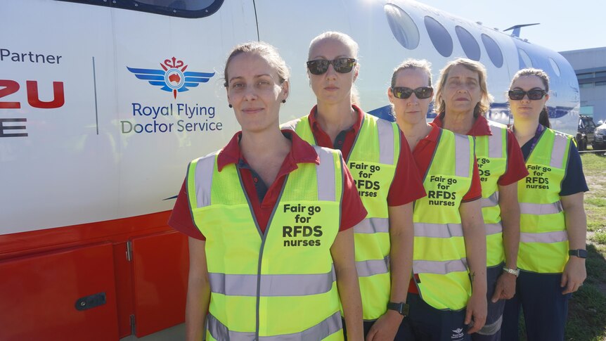 Les infirmières du Queensland Royal Flying Doctor Service lancent une action revendicative suite à un conflit salarial