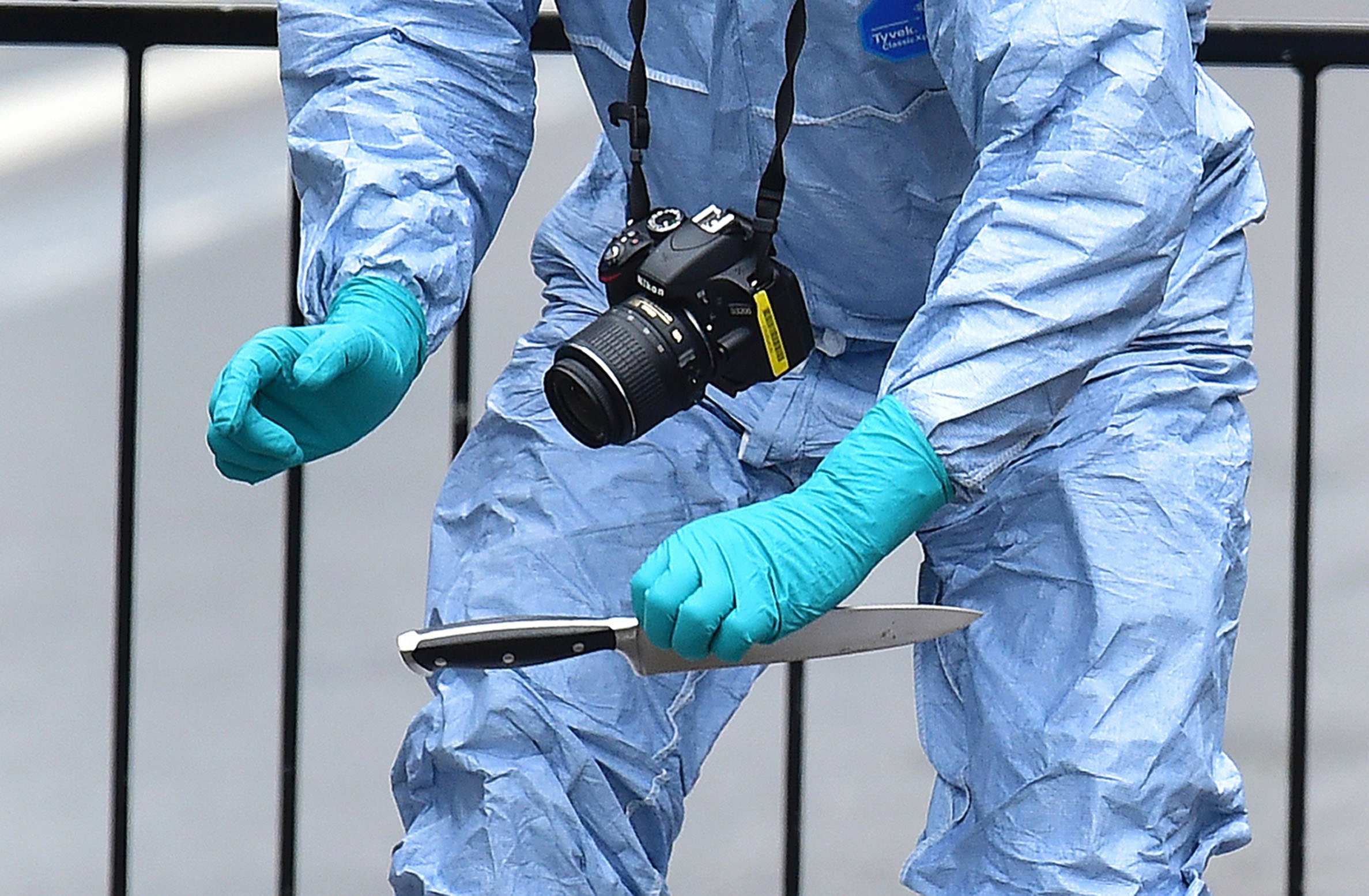 Man with knives arrested near UK PM Theresa May's office in anti ...