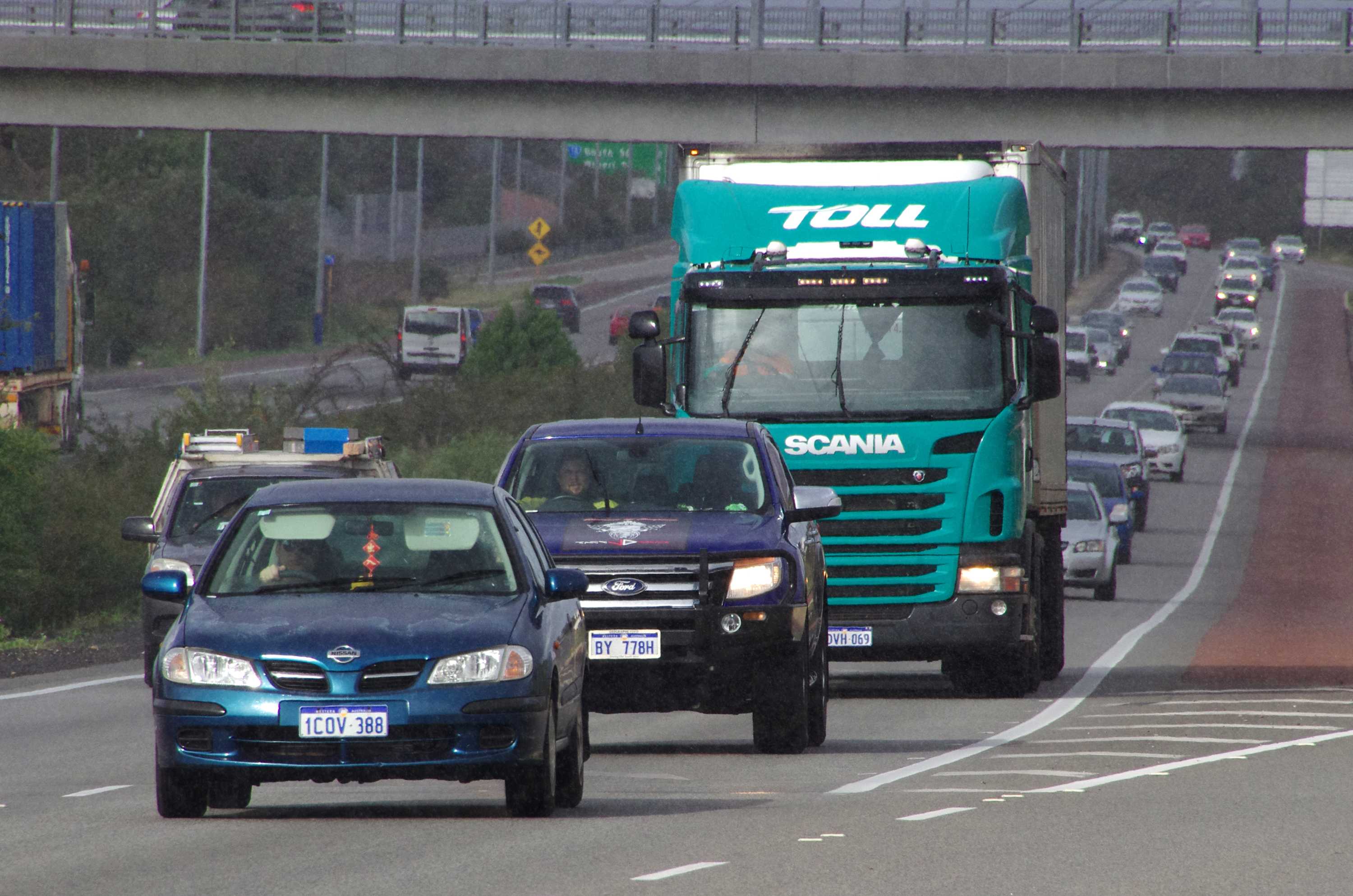 Traffic travels along Roe Highway in Perth.