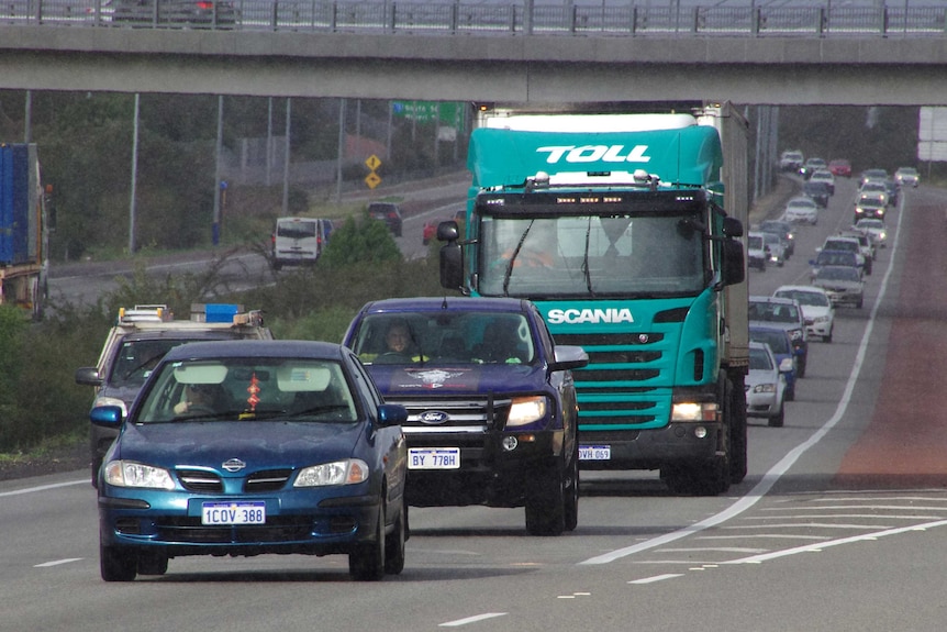 Traffic travels along Roe Highway in Perth.