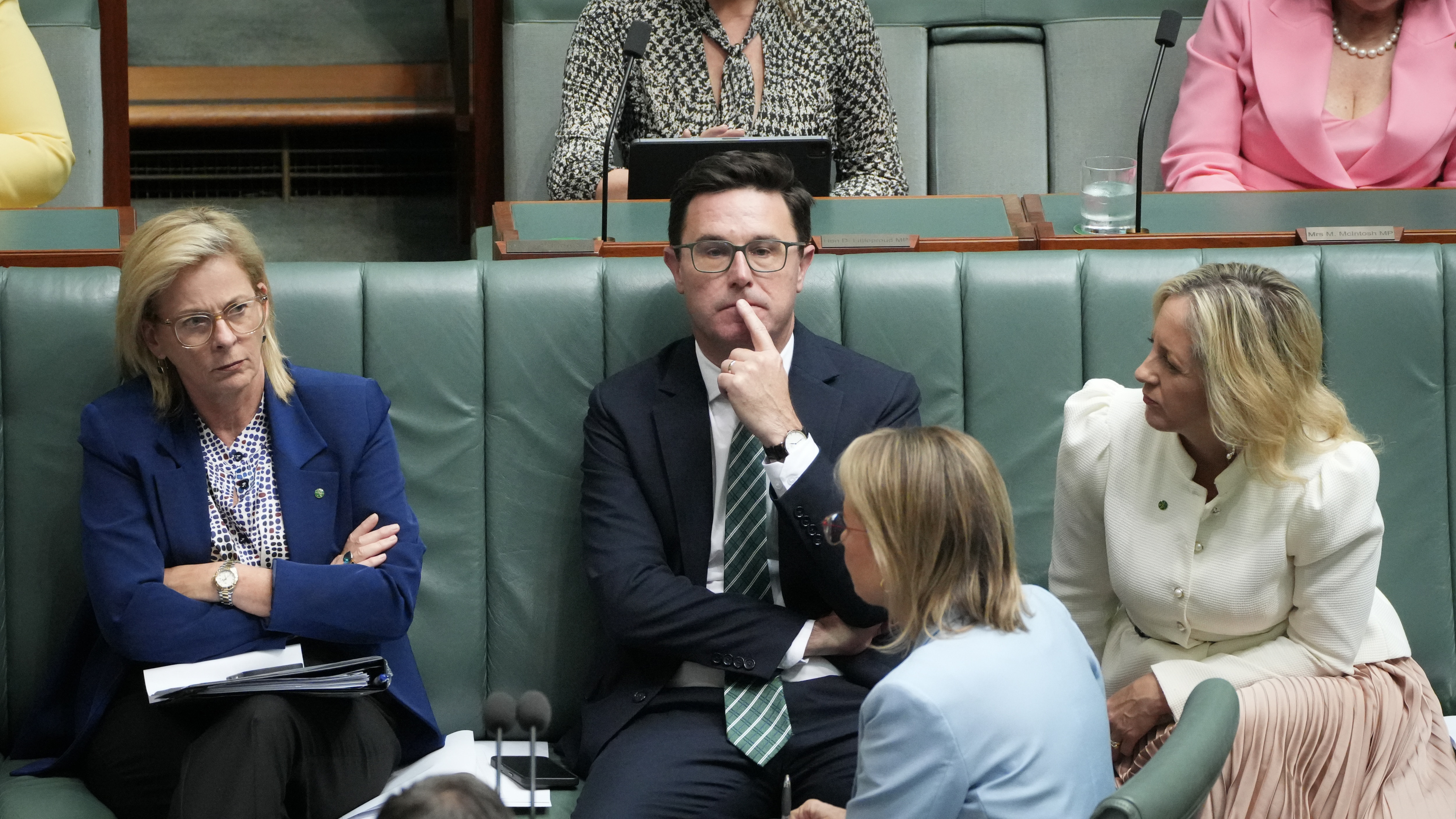 David Littleproud sits in parliament surrounded by collegues.