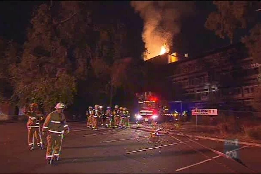 Blaze damages derelict building