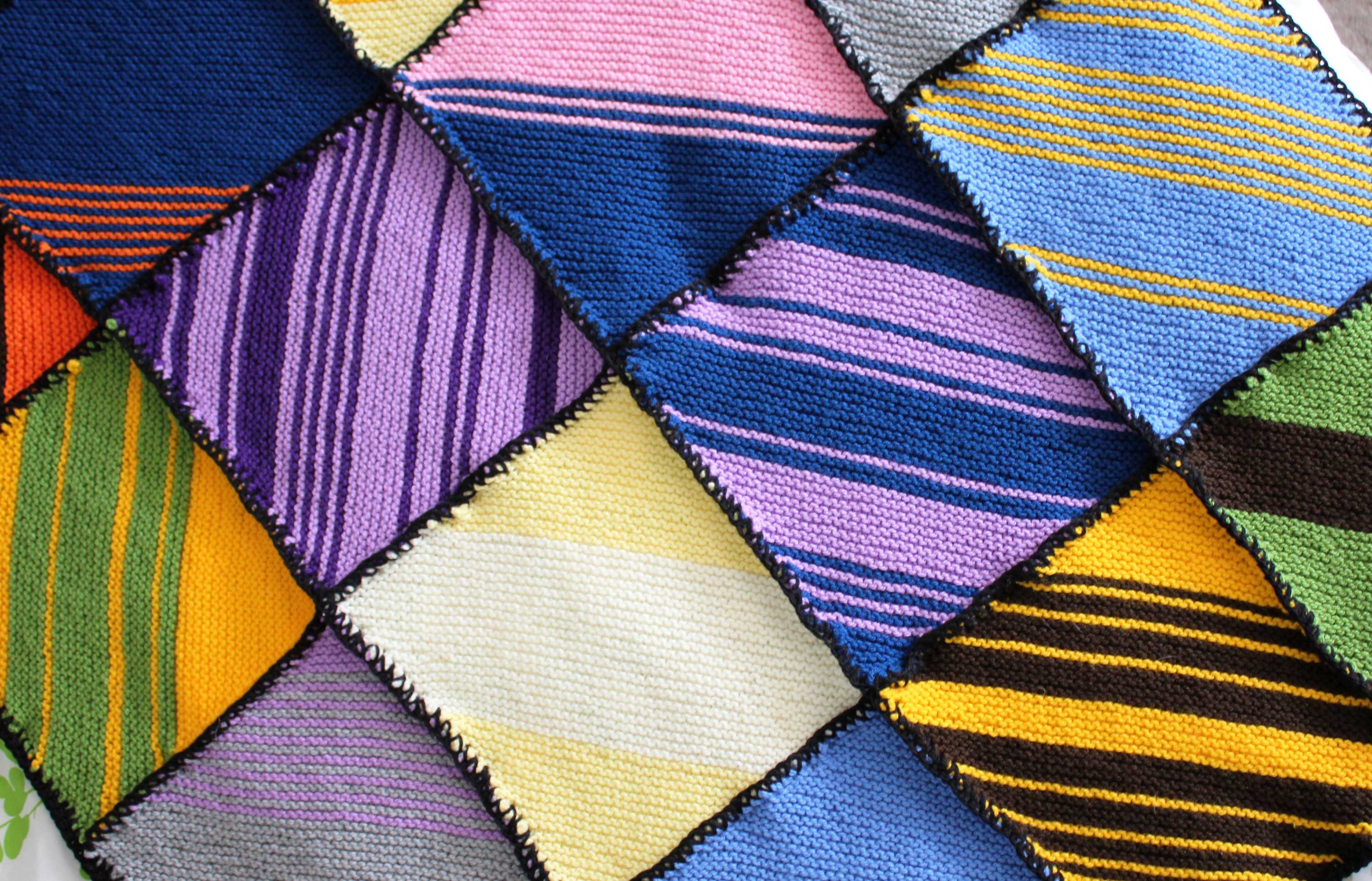 Kingston resident regains love of knitting for health and charity ABC