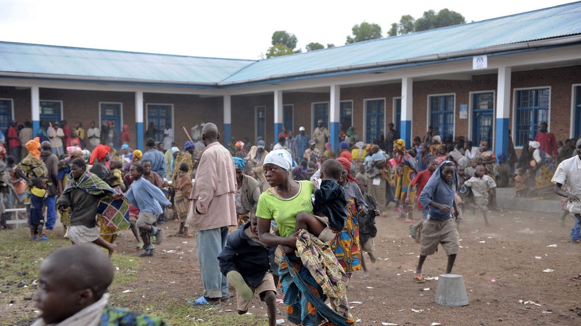 Conflict has continued between DRC troops and rebels at a refugee camp.