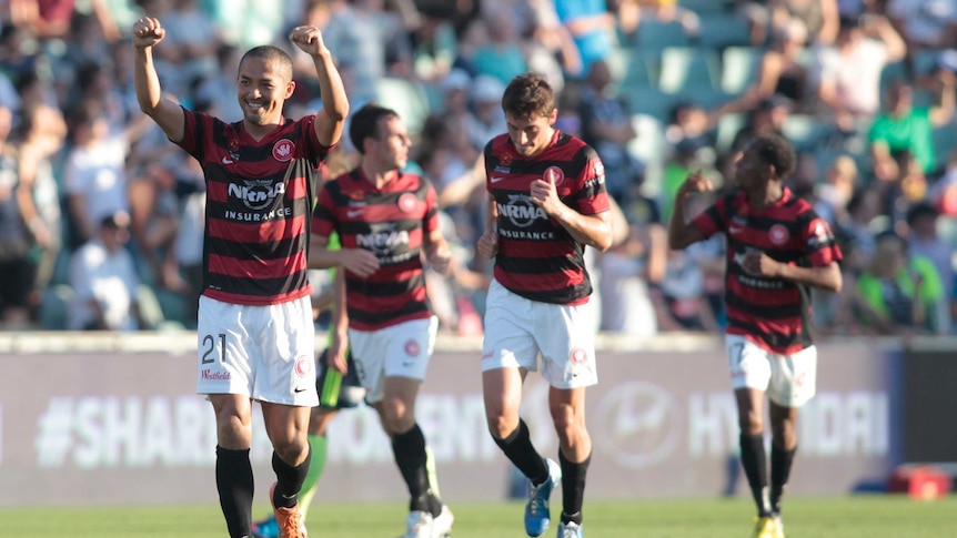 Ono dazzles for Wanderers