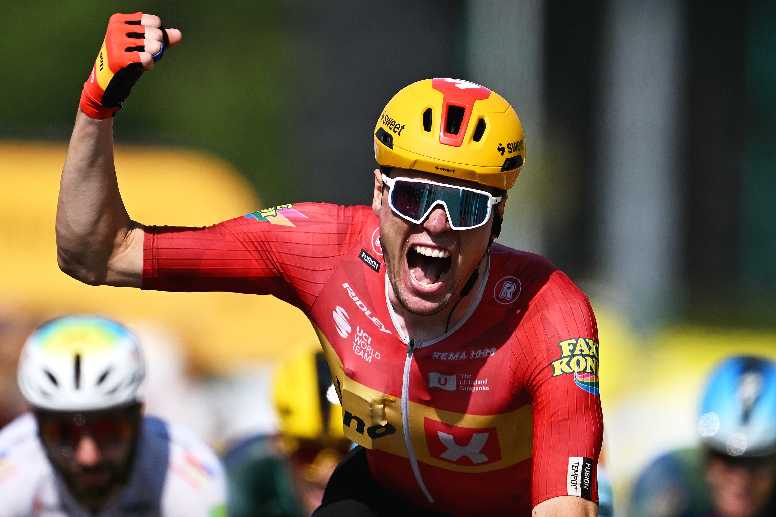 Fastest-ever Tour de France stage sees Norwegian win in 'crazy' result